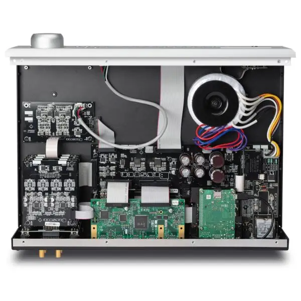 Bryston BR-20 inside Bryston - BR-20 pretpojačalo