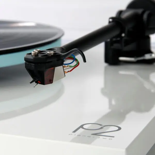 Rega Planar 2 ND3 MM White Rega Planar 2 ND3 MM White