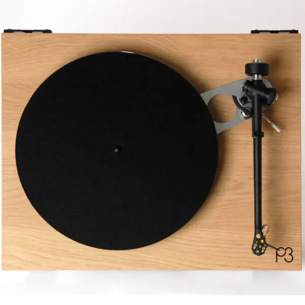 Rega Planar 3 Light Oak Rega Planar 3 Light Oak