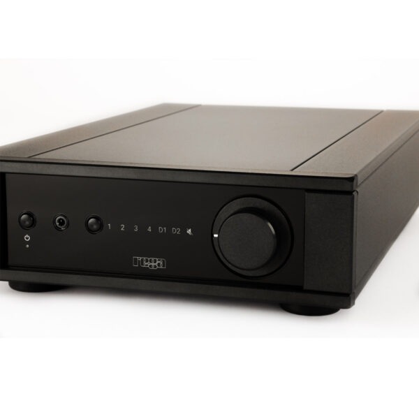 Rega - Brio MK7 pojačalo iz bliza