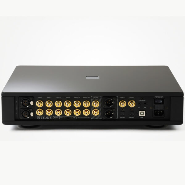 Rega - Mercury pretpojačalo back