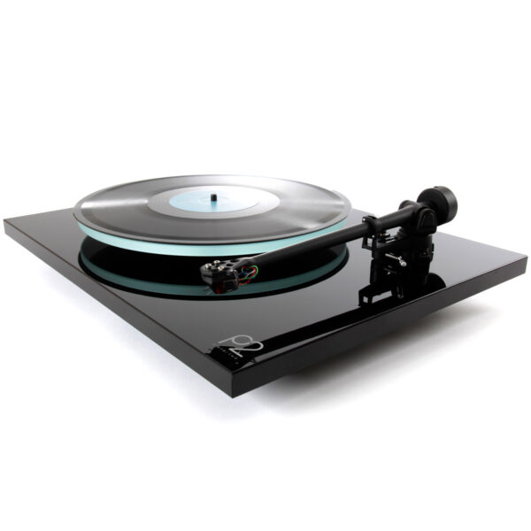 Rega Planar 2 High Gloss Black crni gramofon za ploče reprodukcija vinila analogni zvuk - Audio Dream